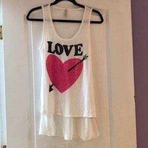 High low tank top with heart design